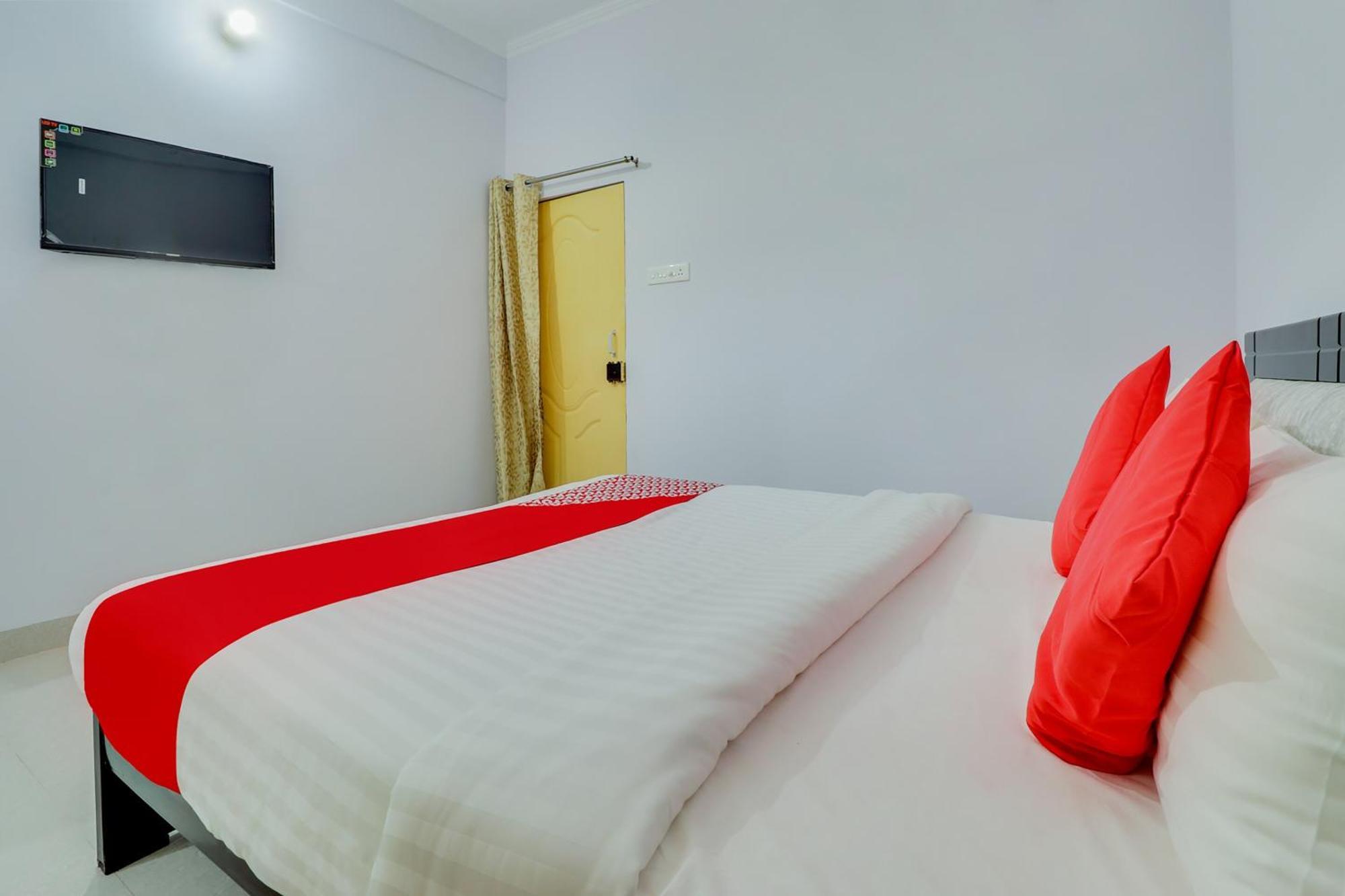 Hotel O Vgs Chinhat 外观 照片
